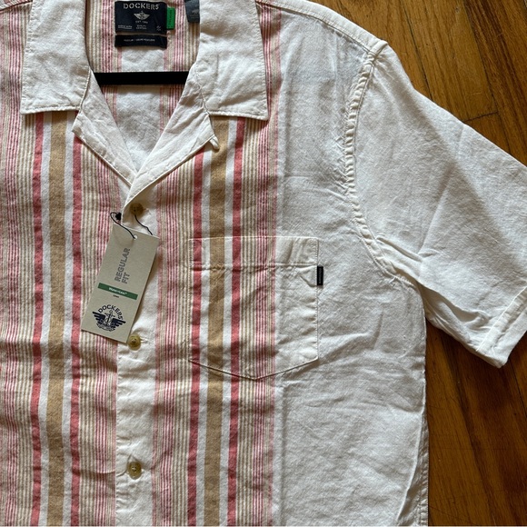 NWT Dockers Short Sleeve Striped Button Down Shirt - Picture 2 of 5